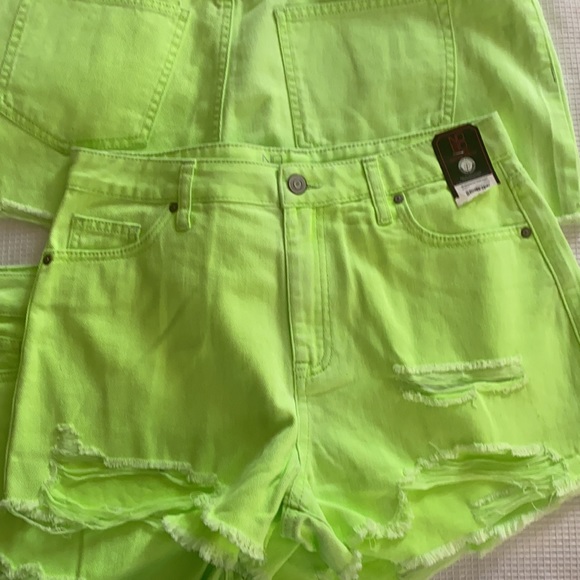 100% cotton denim shorts, brand new size 9 or 13 - Picture 5 of 6